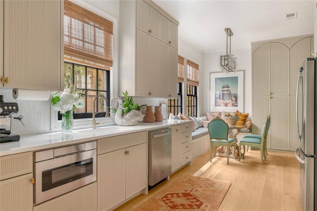 3705 Binkley Avenue, University Park, TX 75205 3705 Binkley Avenue, University Park, TX 75205