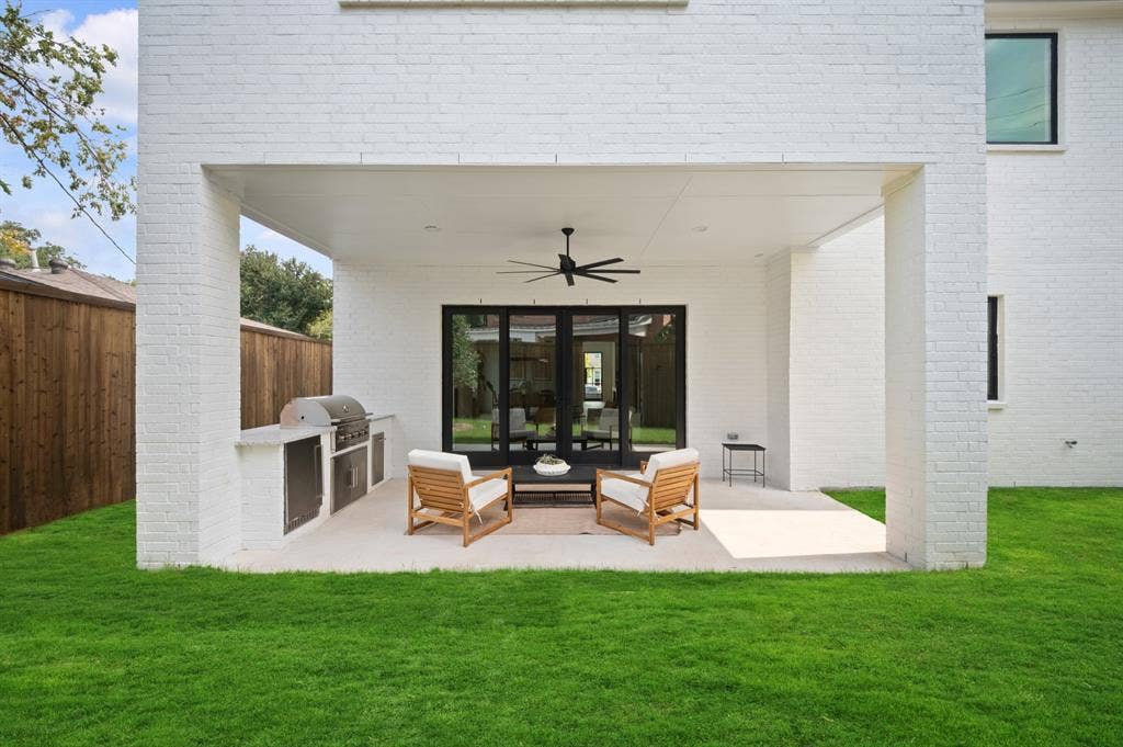 9011 Livenshire Drive, Dallas, TX 75238 9011 Livenshire Drive, Dallas, TX 75238