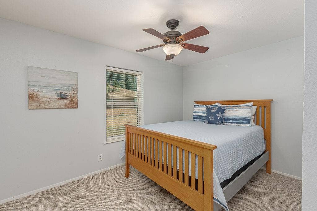 542 Arrowwood Beach Road, Trinidad, TX 75163 542 Arrowwood Beach Road, Trinidad, TX 75163