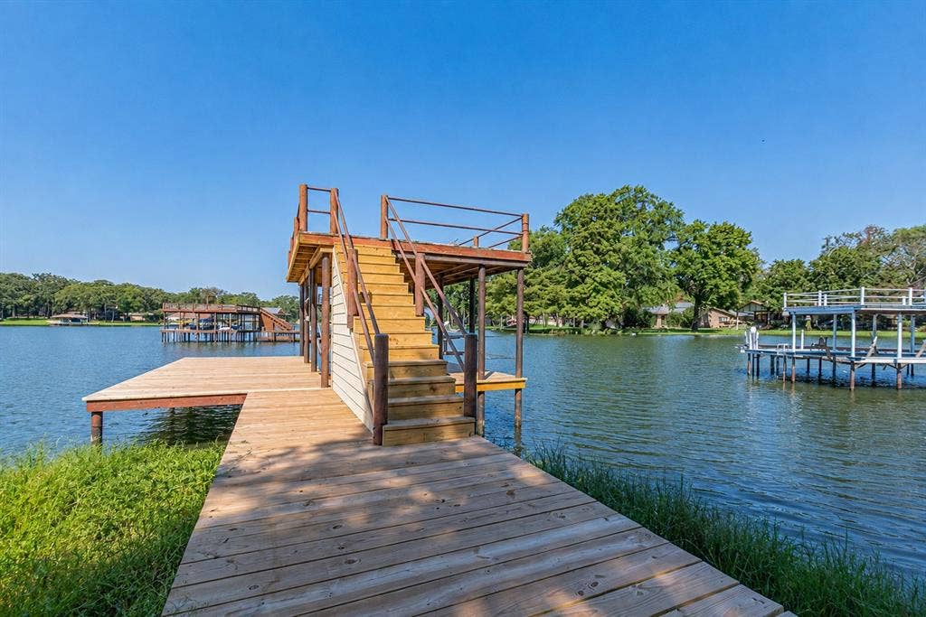 542 Arrowwood Beach Road, Trinidad, TX 75163 542 Arrowwood Beach Road, Trinidad, TX 75163