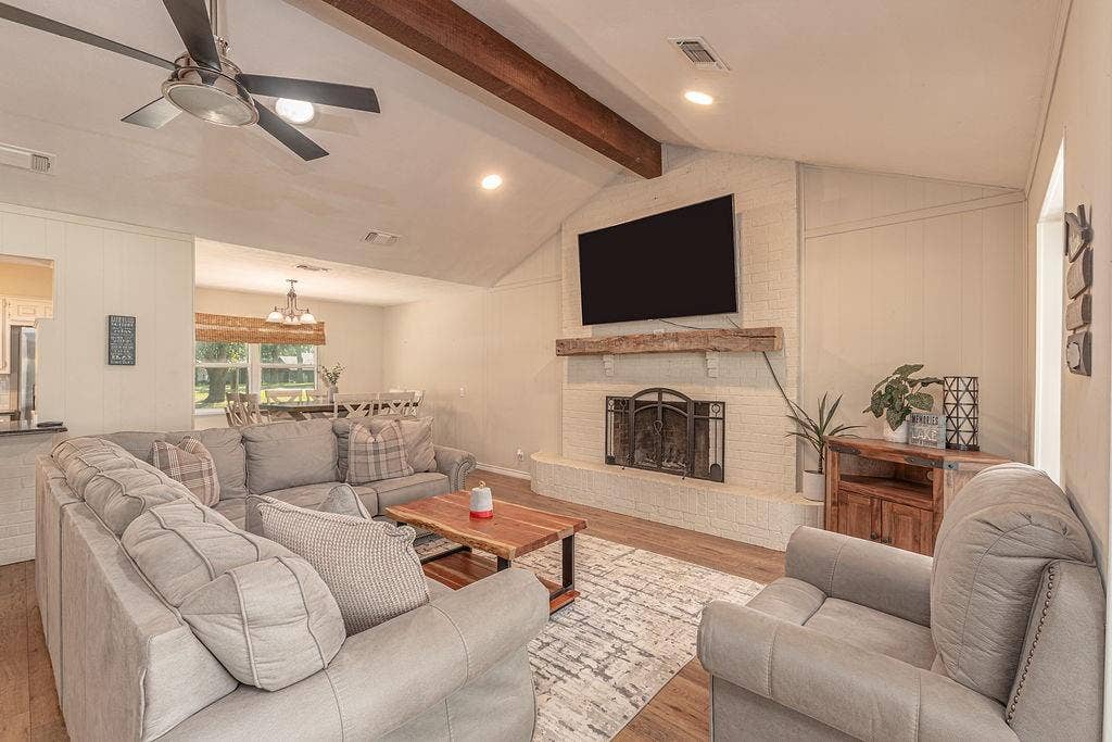542 Arrowwood Beach Road, Trinidad, TX 75163 542 Arrowwood Beach Road, Trinidad, TX 75163