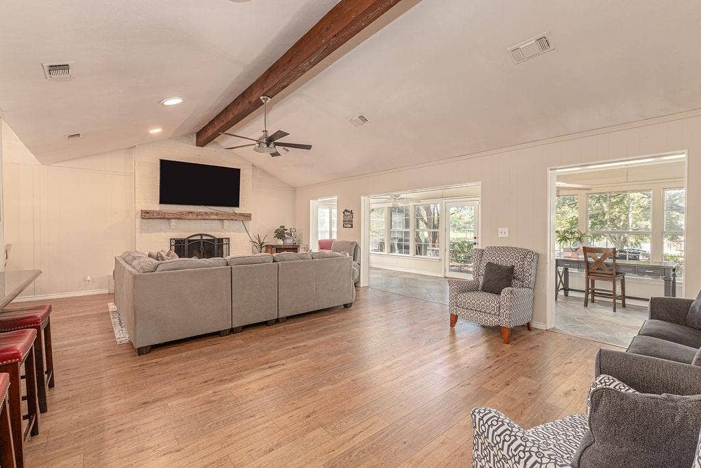542 Arrowwood Beach Road, Trinidad, TX 75163 542 Arrowwood Beach Road, Trinidad, TX 75163