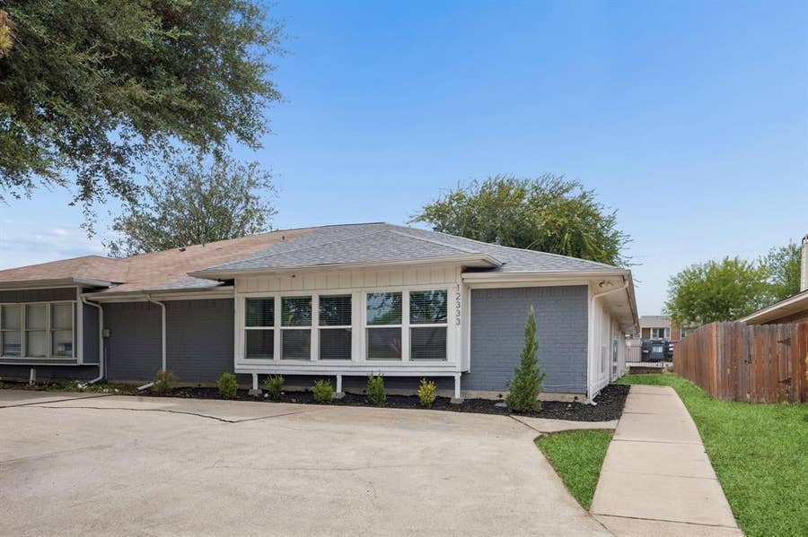 Property photo for 12333 Ferris Creek Lane, Dallas, TX