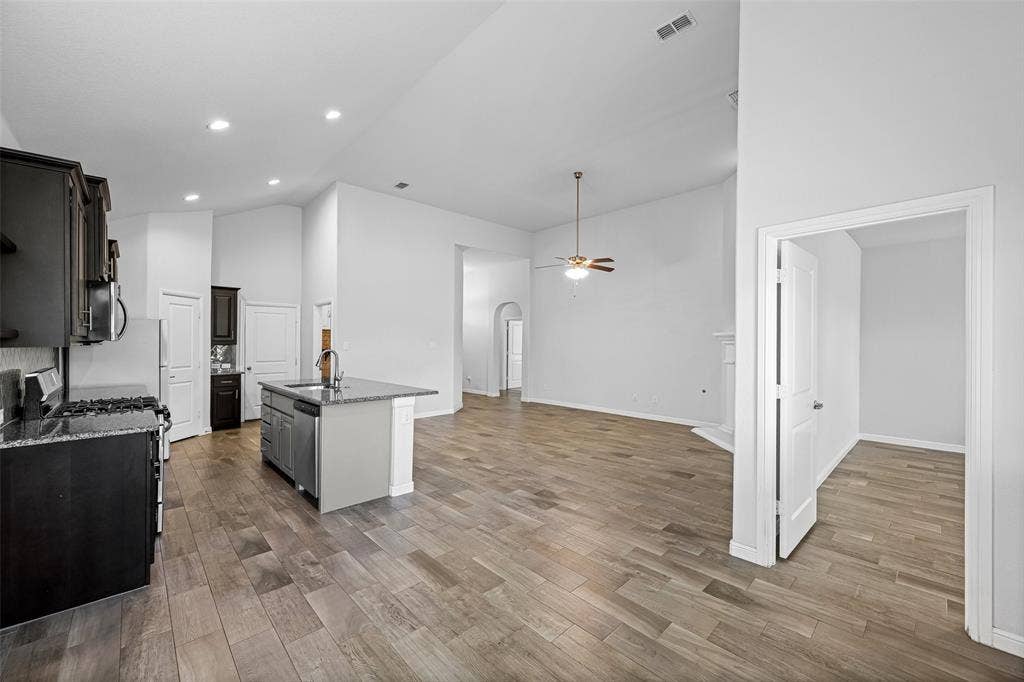 15852 Back Nine Road, Fort Worth, TX 76177