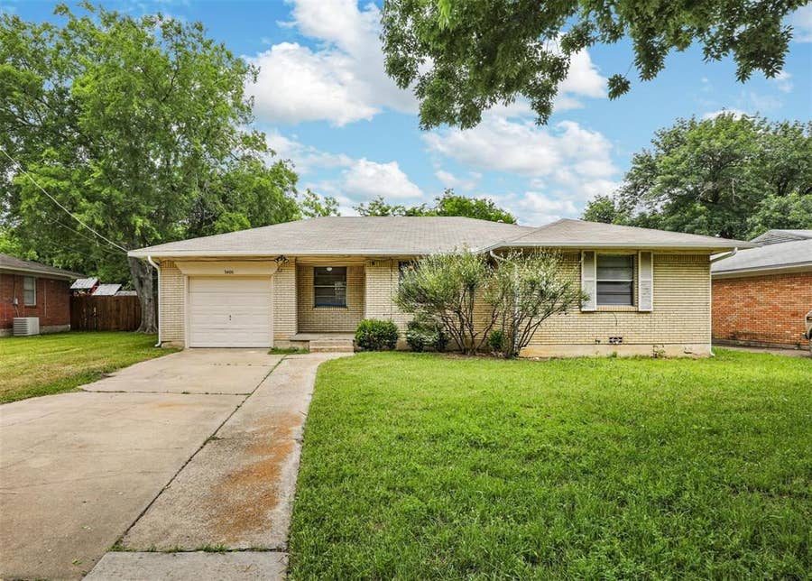 Property photo for 3406 Avon Drive, Denton, TX