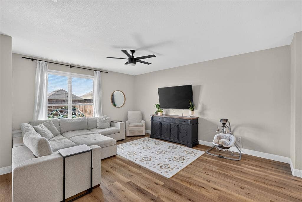 1722 Oak Glen Drive, Wylie, TX 75098