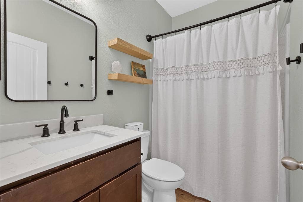 1722 Oak Glen Drive, Wylie, TX 75098