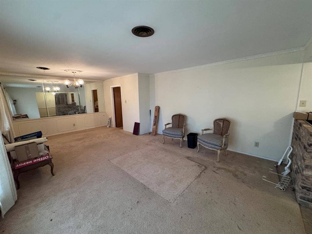 806 Sharpshire Street, Grand Prairie, TX 75050 806 Sharpshire Street, Grand Prairie, TX 75050