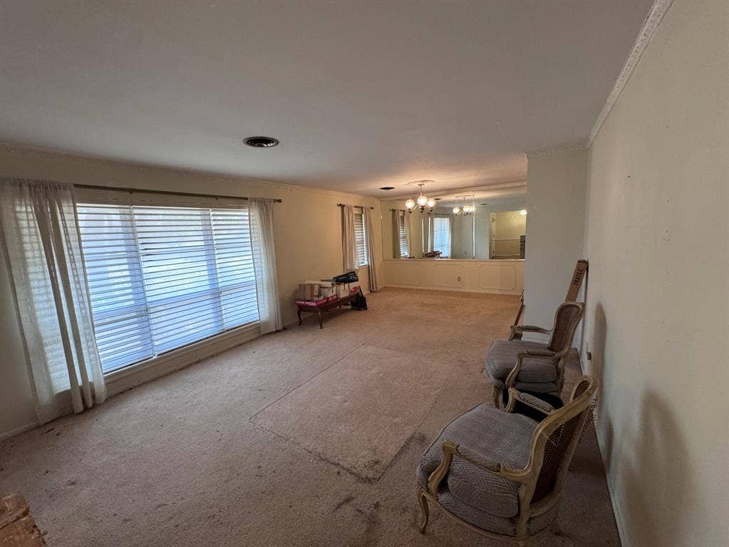 806 Sharpshire Street, Grand Prairie, TX 75050 806 Sharpshire Street, Grand Prairie, TX 75050