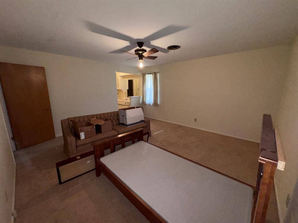 806 Sharpshire Street, Grand Prairie, TX 75050 806 Sharpshire Street, Grand Prairie, TX 75050