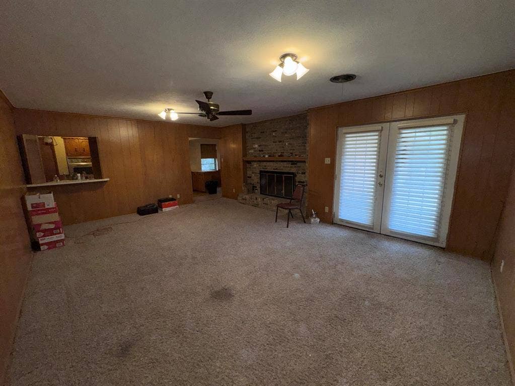 806 Sharpshire Street, Grand Prairie, TX 75050 806 Sharpshire Street, Grand Prairie, TX 75050