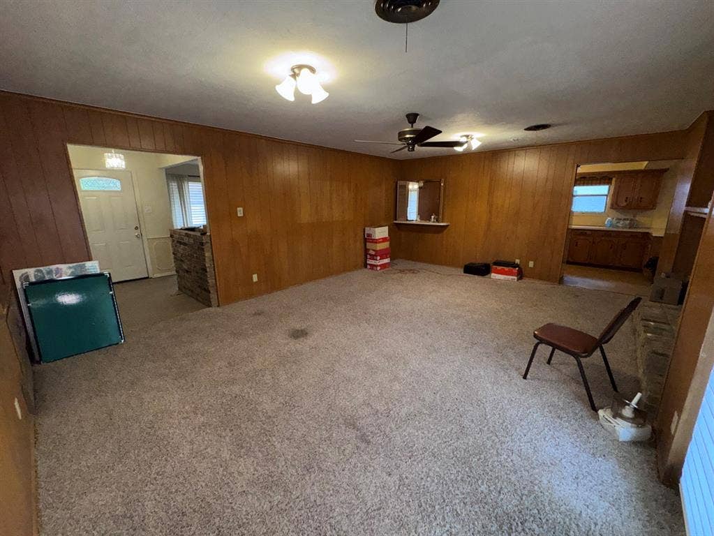 806 Sharpshire Street, Grand Prairie, TX 75050 806 Sharpshire Street, Grand Prairie, TX 75050