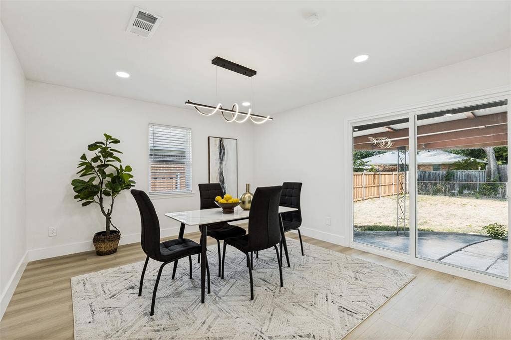 2553 Dorrington Drive, Dallas, TX 75228 2553 Dorrington Drive, Dallas, TX 75228