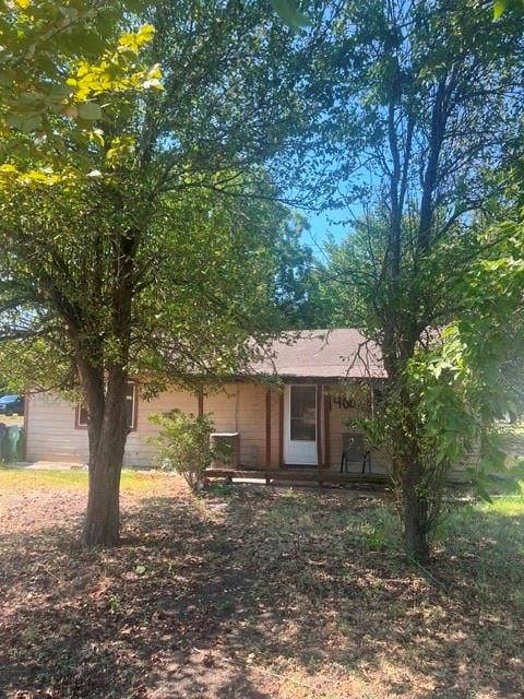 Property photo for 1400 Dr Martin Luther King Jr Boulevard, Waxahachie, TX