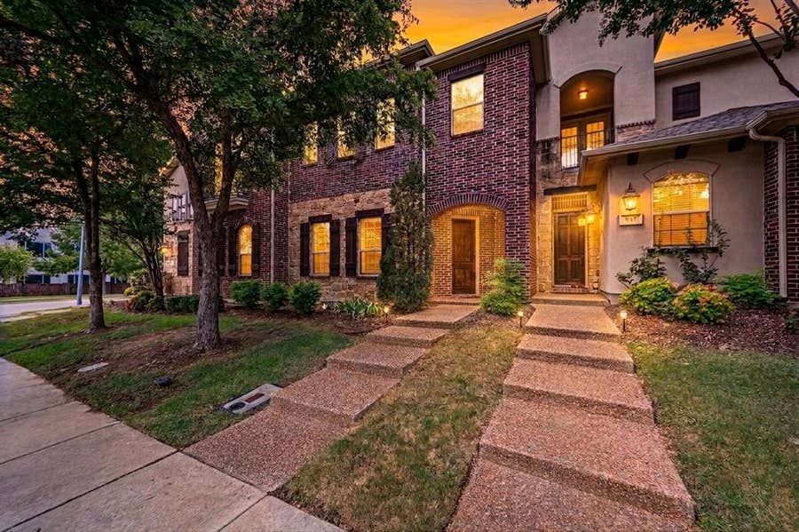 Property photo for 8607 Calvin Road, Irving, TX