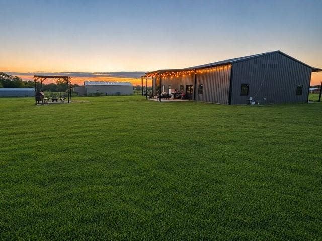 12093 County Road 152 W, Bullard, TX 75757 SUNSETS IN YOUR BACKYARD ARE ALWAYS BETTER THAN YESTERDAYS!