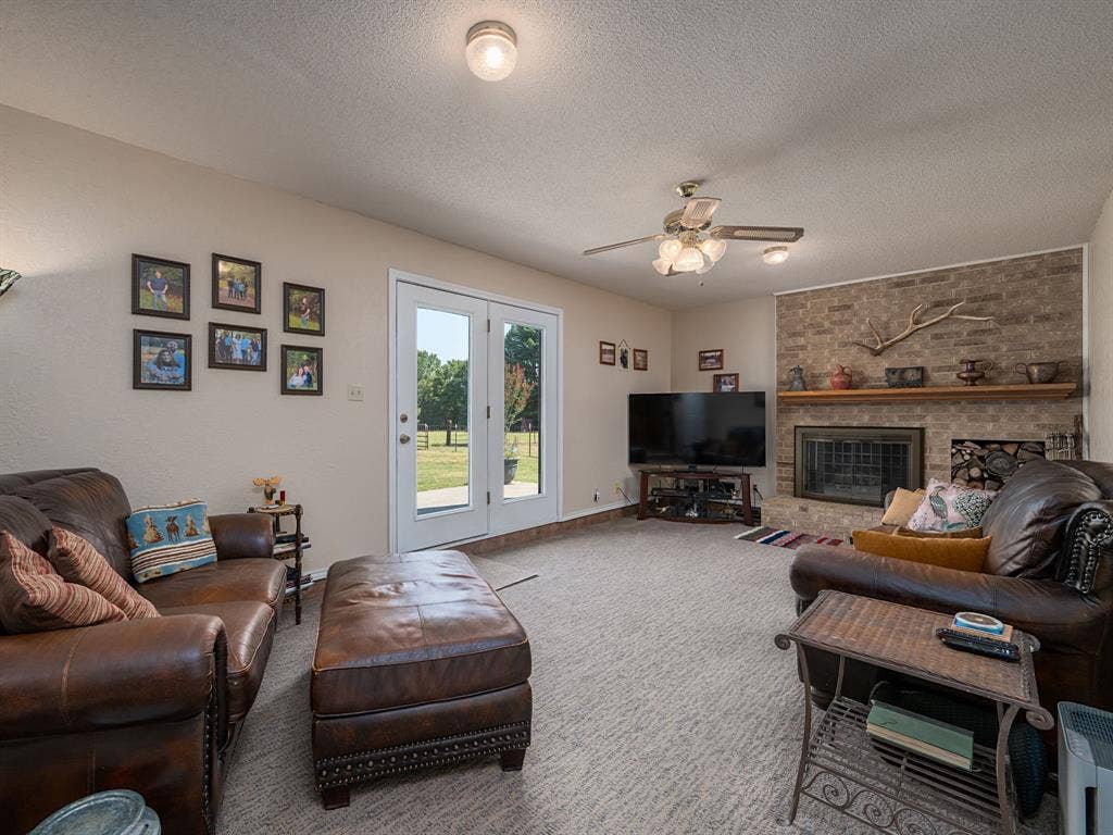 4475 County Road 3800, Athens, TX 75752 4475 County Road 3800, Athens, TX 75752