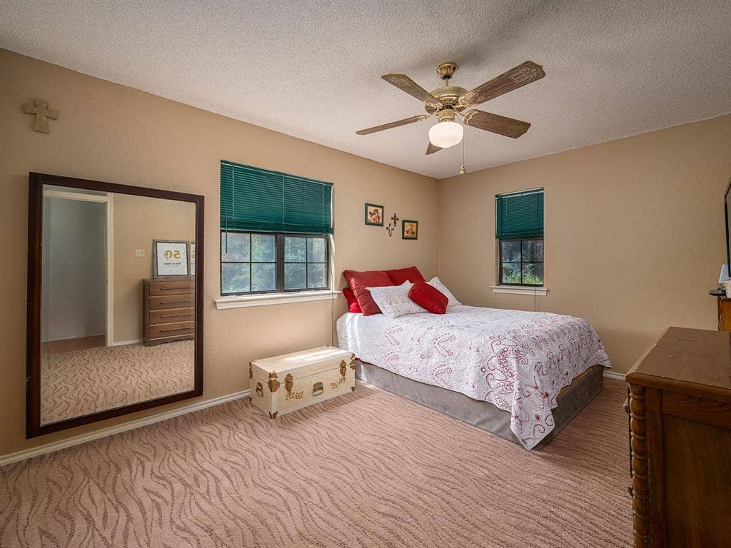 4475 County Road 3800, Athens, TX 75752 4475 County Road 3800, Athens, TX 75752