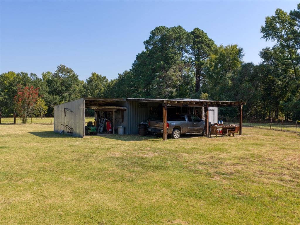 4475 County Road 3800, Athens, TX 75752 4475 County Road 3800, Athens, TX 75752