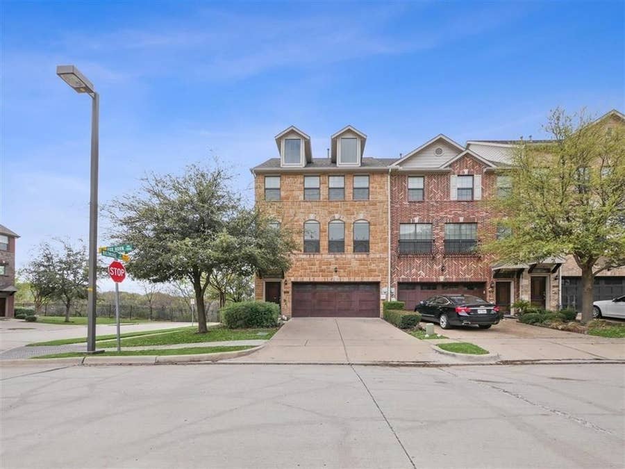 Property photo for 7817 Fox Horn Drive, Irving, TX