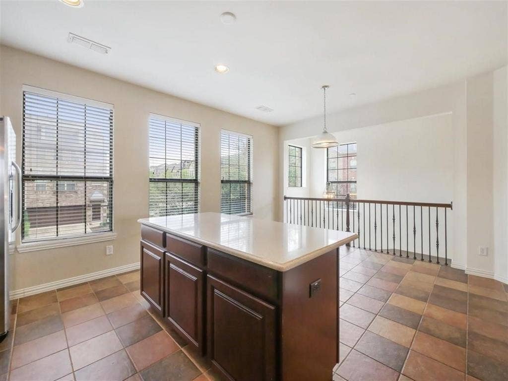 7817 Fox Horn Drive, Irving, TX 75063 7817 Fox Horn Drive, Irving, TX 75063