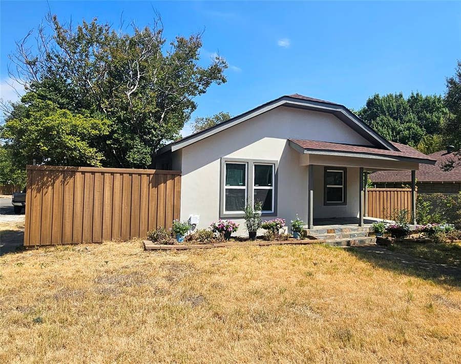 Property photo for 2551 Kingston Street, Dallas, TX