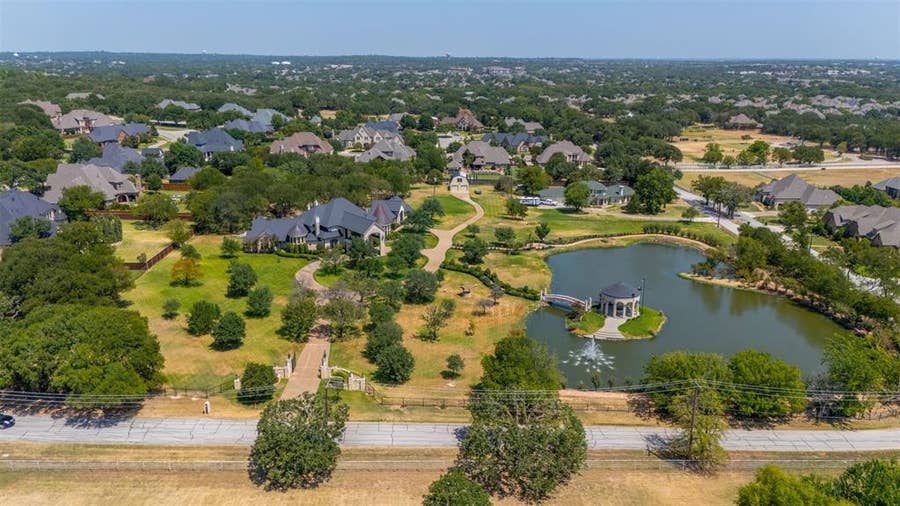 Property photo for 8801 Clay Hibbins Road, Keller, TX
