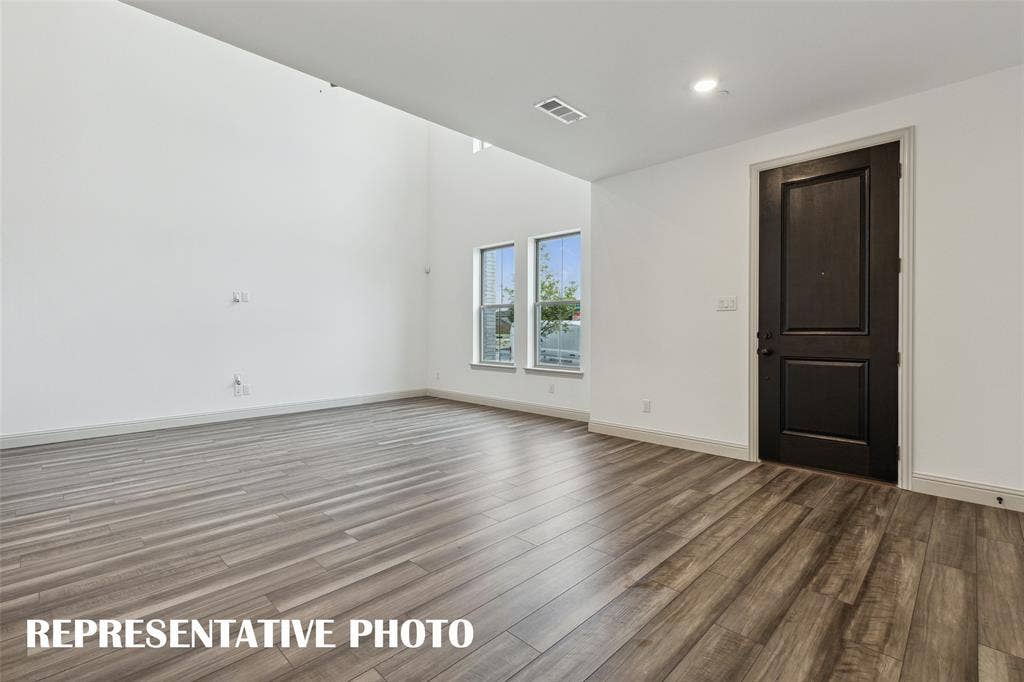 4755 Lunker Street, McKinney, TX 75071 Welcome into your beautiful new lock and leave lifestyle home! REPRESENTATIVE PHOTO