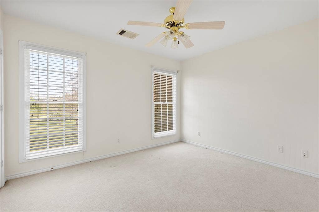 6239-B Fm 879, Ennis, TX 75119 6239-B Fm 879, Ennis, TX 75119