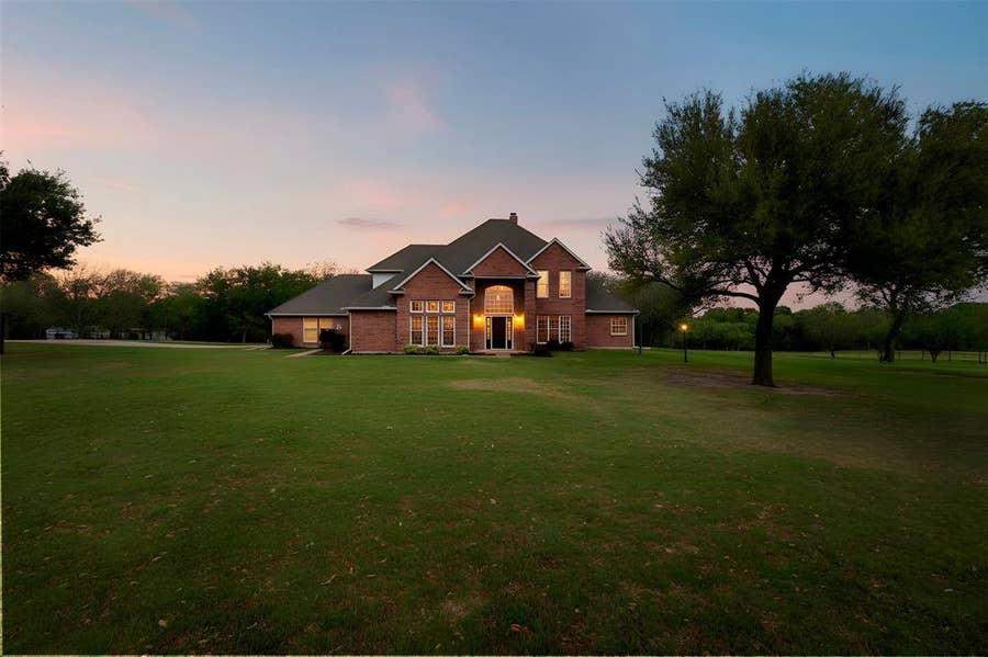 Property photo for 6239-B Fm 879, Ennis, TX