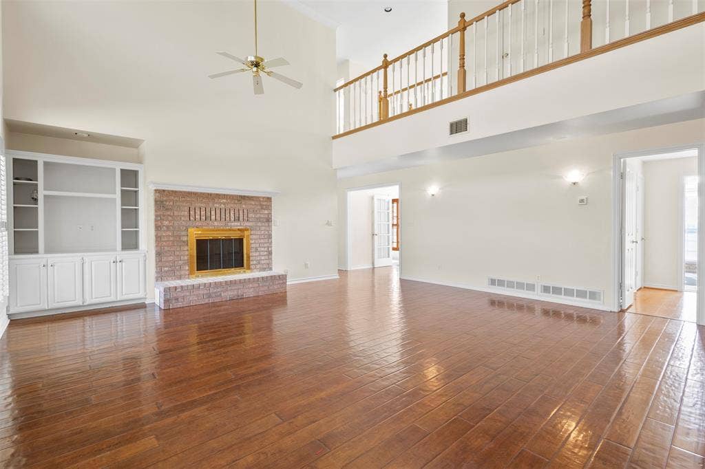 6239-B Fm 879, Ennis, TX 75119 6239-B Fm 879, Ennis, TX 75119