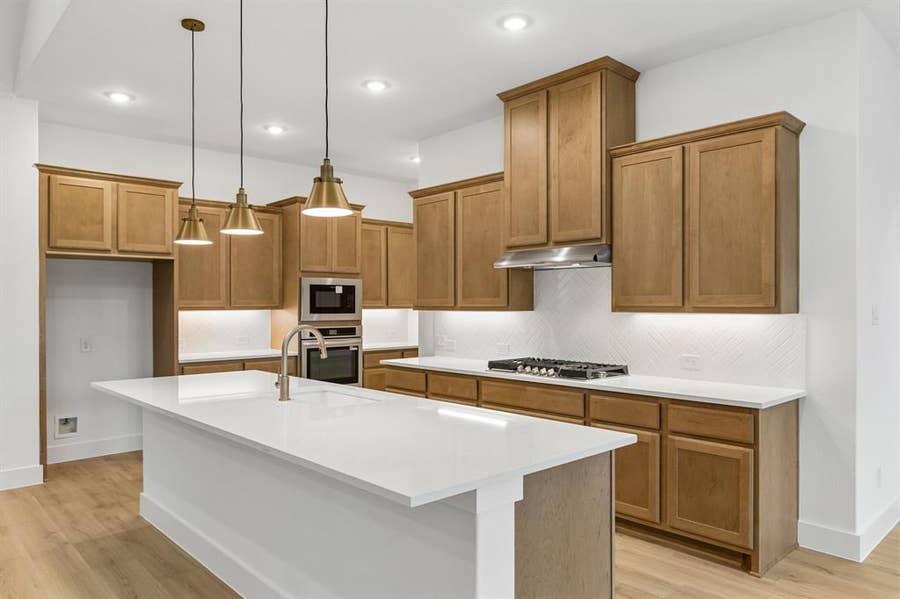 Property photo for 4440 Vaquero Drive, Waxahachie, TX