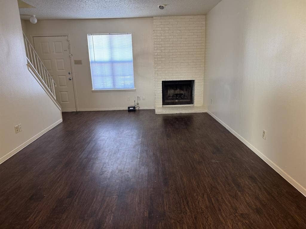 2802 Wimbledon Court, #D, Garland, TX 75041 2802 Wimbledon Court, #D, Garland, TX 75041