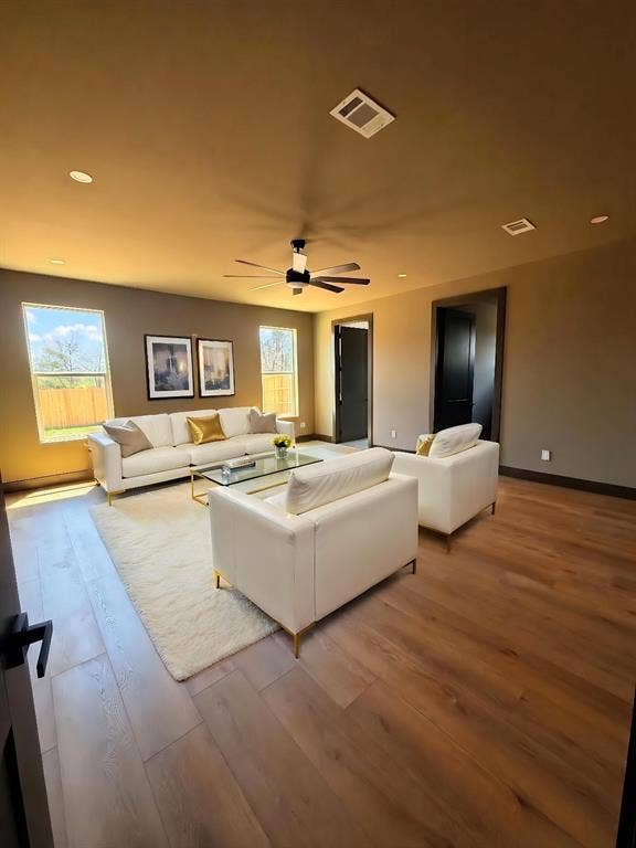 2316 Gooch Street, Dallas, TX 75241 2316 Gooch Street, Dallas, TX 75241