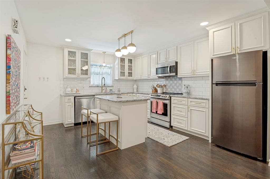 6234 Bandera Avenue, #D, Dallas, TX 75225 6234 Bandera Avenue, #D, Dallas, TX 75225