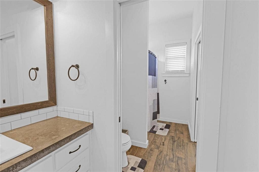 400 Bethel Road, Waxahachie, TX 75167 400 Bethel Road, Waxahachie, TX 75167