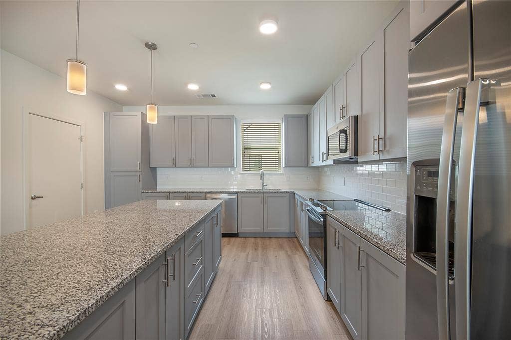 2100 Legacy Drive, #506, Plano, TX 75023 2100 Legacy Drive, #506, Plano, TX 75023