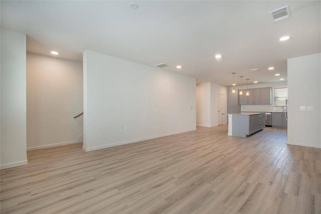 2100 Legacy Drive, #506, Plano, TX 75023 2100 Legacy Drive, #506, Plano, TX 75023