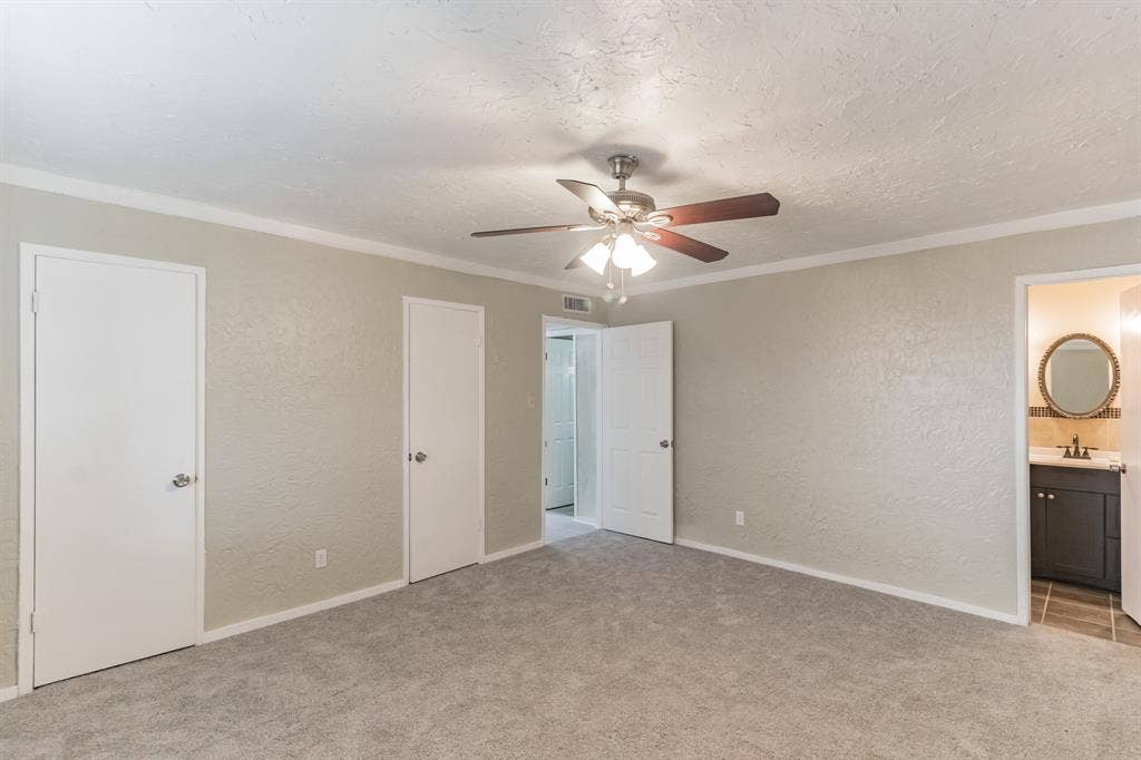 3117 San Diego Drive, Dallas, TX 75228 3117 San Diego Drive, Dallas, TX 75228