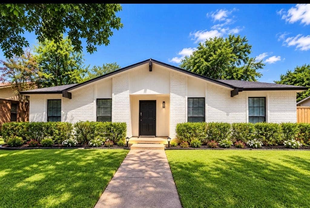 3117 San Diego Drive, Dallas, TX 75228 3117 San Diego Drive, Dallas, TX 75228