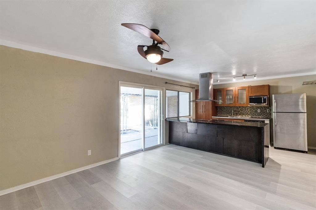 3117 San Diego Drive, Dallas, TX 75228 3117 San Diego Drive, Dallas, TX 75228