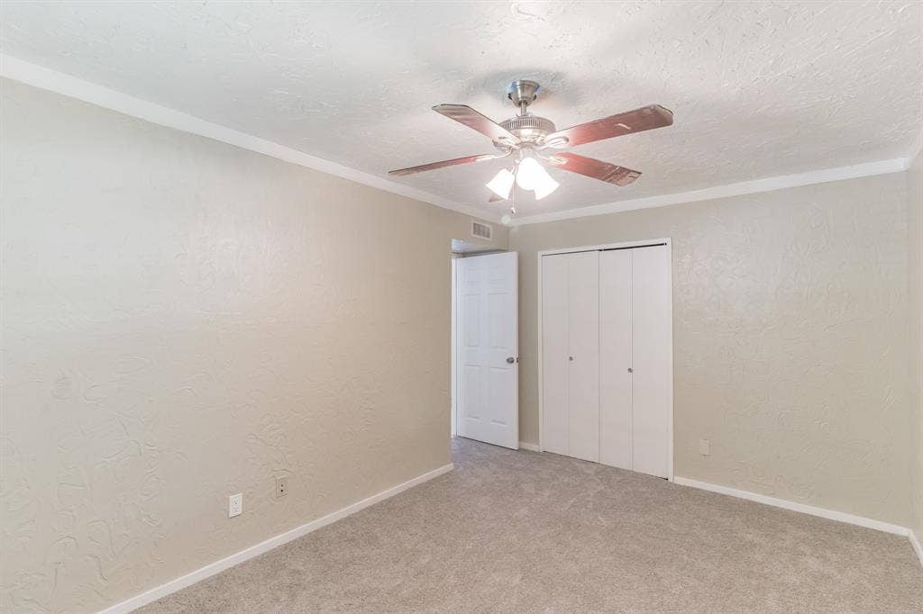 3117 San Diego Drive, Dallas, TX 75228 3117 San Diego Drive, Dallas, TX 75228