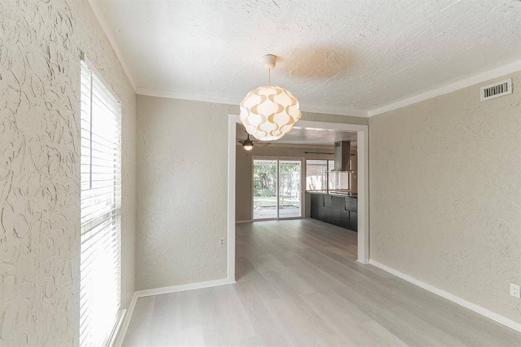 3117 San Diego Drive, Dallas, TX 75228 3117 San Diego Drive, Dallas, TX 75228