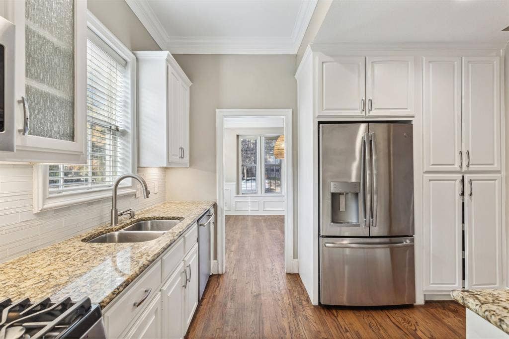 4120 Hawthorne Avenue, #2, Dallas, TX 75219 4120 Hawthorne Avenue, #2, Dallas, TX 75219