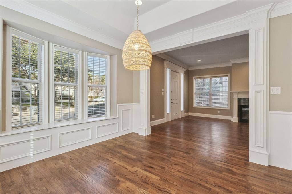 4120 Hawthorne Avenue, #2, Dallas, TX 75219 4120 Hawthorne Avenue, #2, Dallas, TX 75219