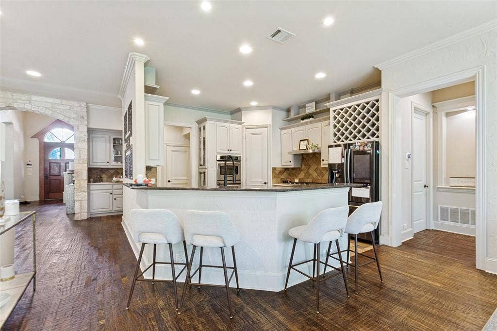 1119 Winding Brook Drive, Garland, TX 75044 1119 Winding Brook Drive, Garland, TX 75044