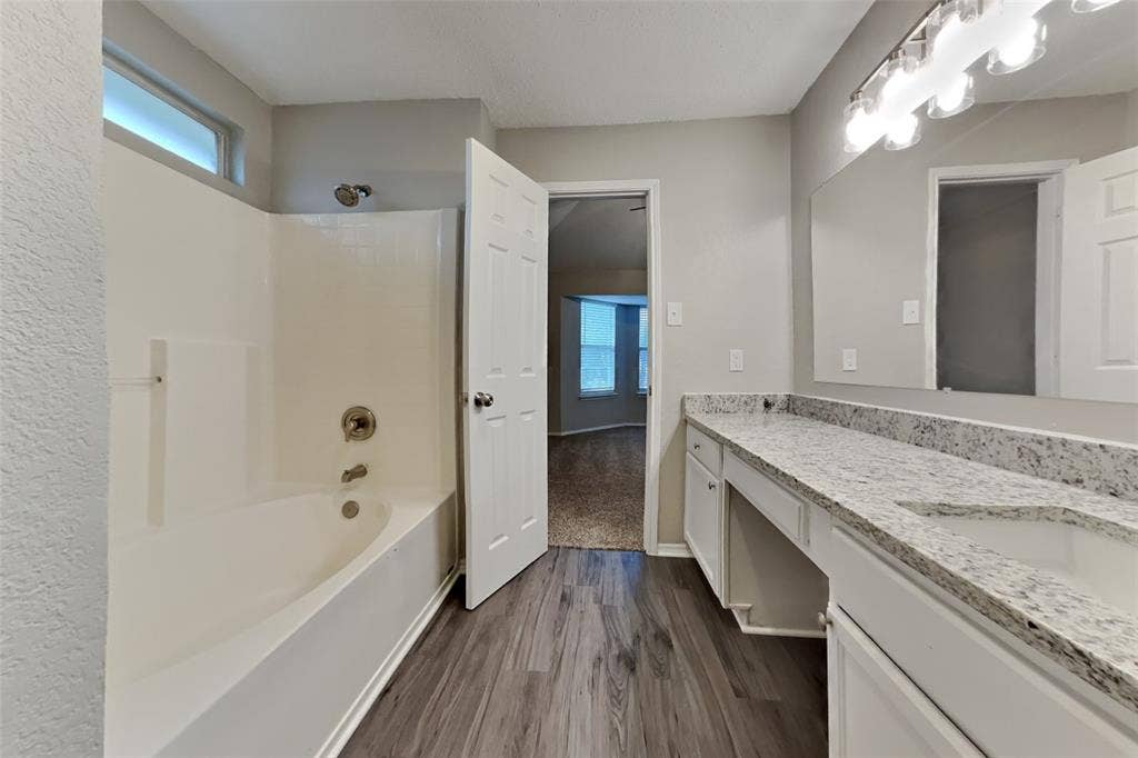 617 Crystal Brook Drive, Saginaw, TX 76179 617 Crystal Brook Drive, Saginaw, TX 76179