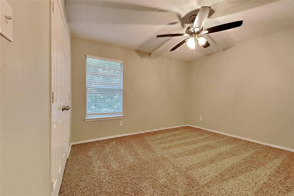 617 Crystal Brook Drive, Saginaw, TX 76179 617 Crystal Brook Drive, Saginaw, TX 76179