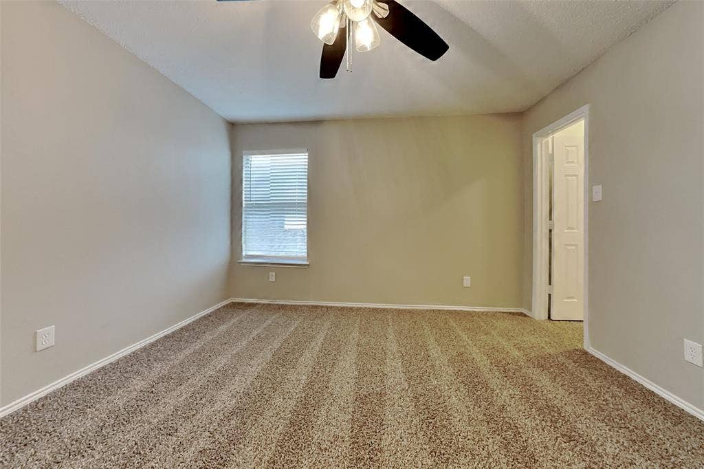 617 Crystal Brook Drive, Saginaw, TX 76179 617 Crystal Brook Drive, Saginaw, TX 76179
