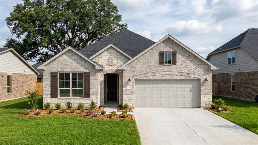 Property photo for 3529 Fathia Lane, Fort Worth, TX
